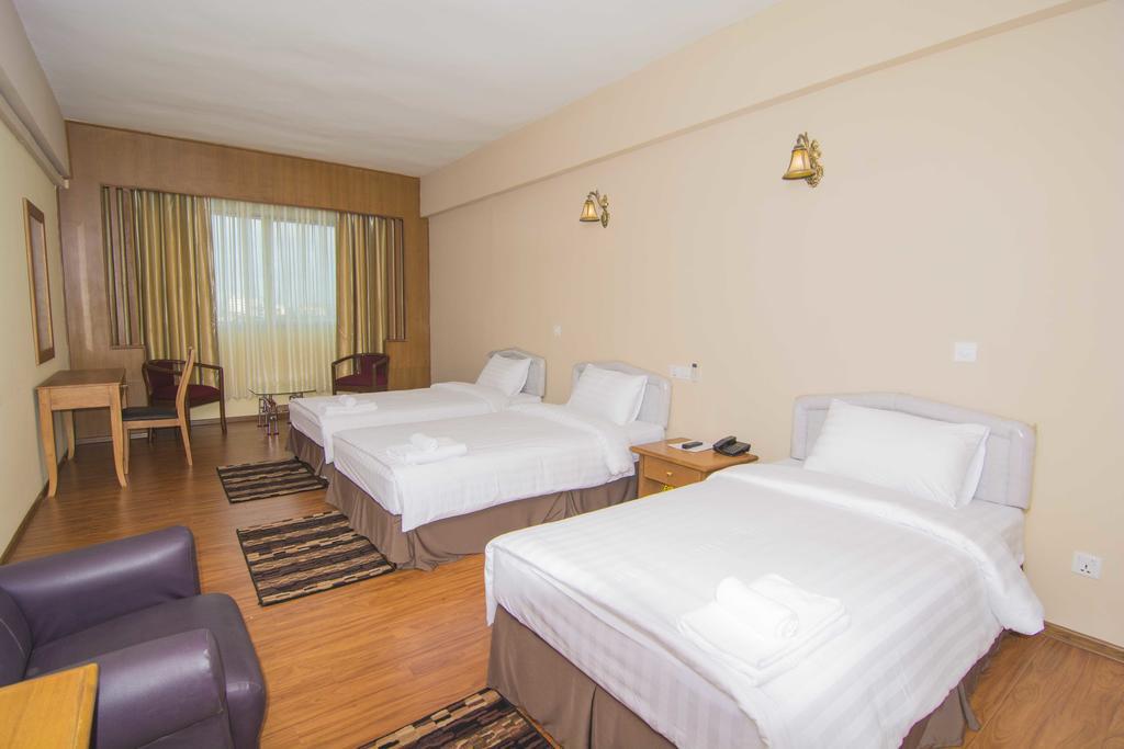 Asia Plaza Hotel Yangon Cameră foto