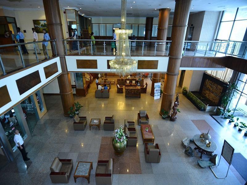 Asia Plaza Hotel Yangon Exterior foto